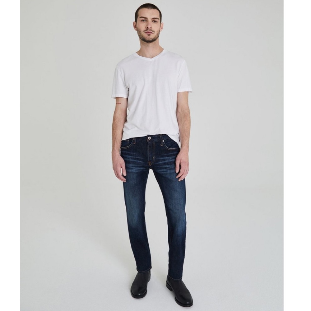 AG The Matchbox Slim Straight NWT 29x34